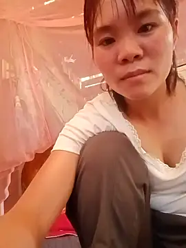 Snapshot of Nguyet135 chatting on 9, 4, 2026 Nguyet135 online show from 9, 4, 2026