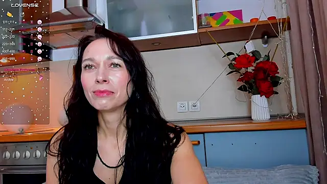 Snapshot of RubiHarlot chatting on 12, 9, 2025 RubiHarlot online show from 12, 9, 2025