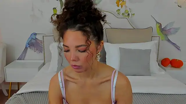 MargaretPeace online show from 18, 10, 2025