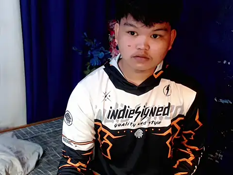 Reynelcock online show from 15, 2, 2026