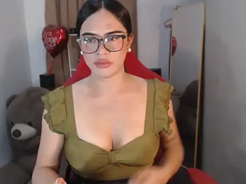 RebeccaTs online show from 12, 4, 2026