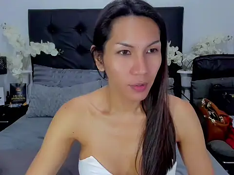 JadeScarlet LoveLace online show from 14, 9, 2025