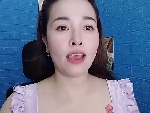 Snapshot of benahotsex69 chatting on 16, 9, 2025 benahotsex69 online show from 16, 9, 2025