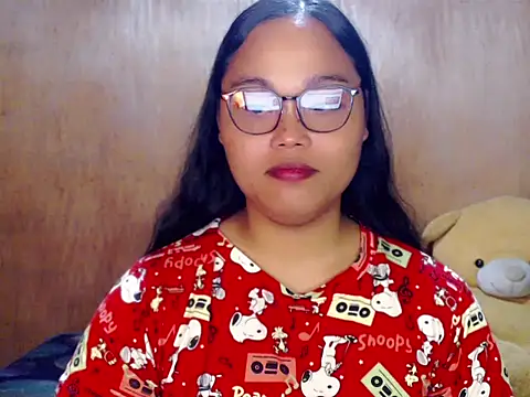  Lylia online show from 3, 10, 2025