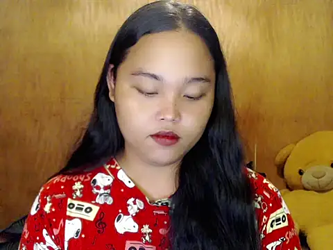  Lylia online show from 4, 11, 2025