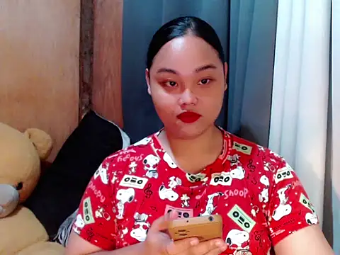  Lylia online show from 2, 12, 2025