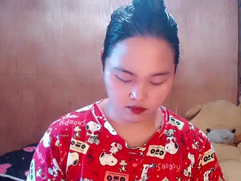  Lylia online show from 3, 5, 2026