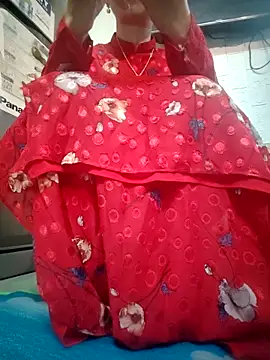 Du-Uyen online show from 18, 11, 2025