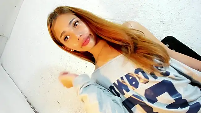 Snapshot of Ts_morena chatting on 14, 6, 2026 Ts morena online show from 14, 6, 2026