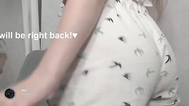 cute elfy  online show from 1, 11, 2025