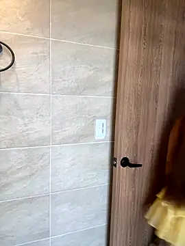 Nikii   online show from 10, 11, 2025