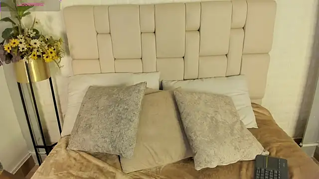 estefanyy  online show from 21, 3, 2026