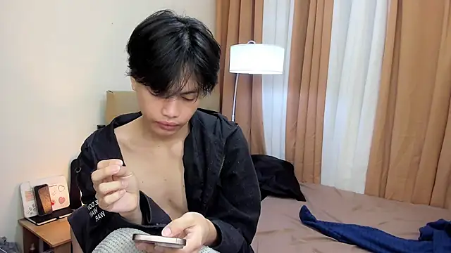 hotfreshdior online show from 7, 10, 2025