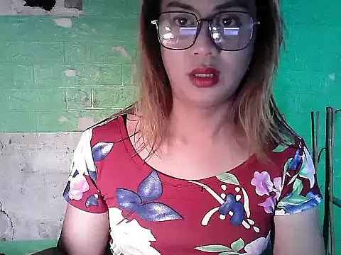 Snapshot of godescock chatting on 14, 11, 2025 godescock online show from 14, 11, 2025