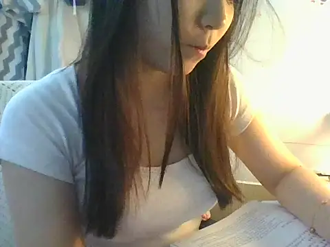 Snapshot of Linzly chatting on 2, 3, 2026 Linzly online show from 2, 3, 2026