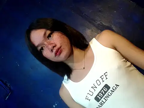 sexybabewarrior online show from 12, 4, 2026