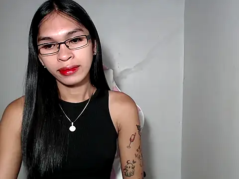 sexloverxxz online show from 5, 11, 2025
