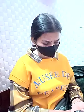 Hot Jaanvi  online show from 27, 11, 2025