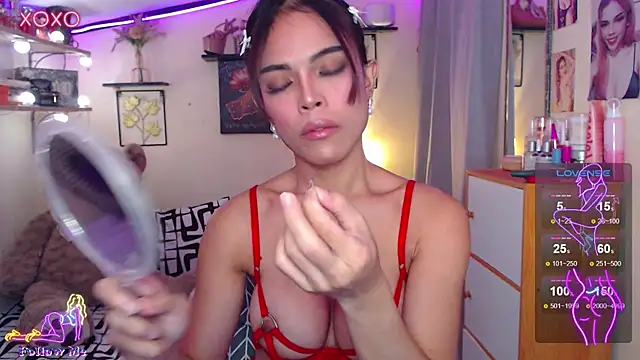 Snapshot of izabella_moore chatting on 28, 7, 2026 izabella moore online show from 28, 7, 2026