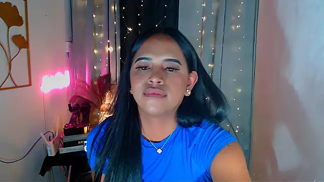 Snapshot of Lorainnelustts chatting on 23, 2, 2026 Lorainnelustts online show from 23, 2, 2026