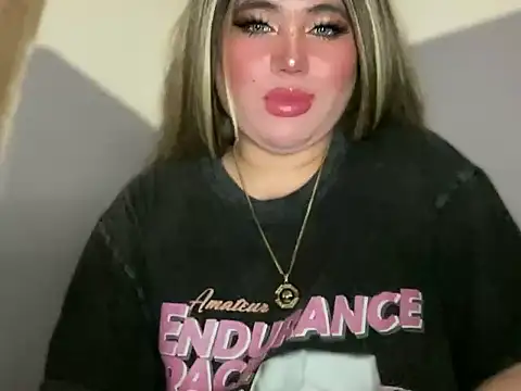 Naughtyrosecum online show from 18, 11, 2025