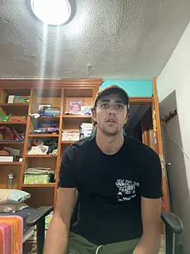 aavrdvh33 online show from 15, 9, 2025