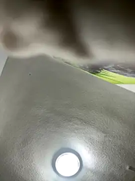 aavrdvh33 online show from 6, 11, 2025