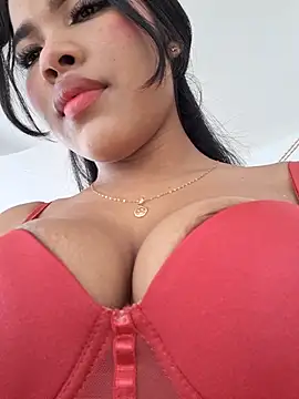 Snapshot of Michell_em chatting on 14, 2, 2026 Michell em online show from 14, 2, 2026