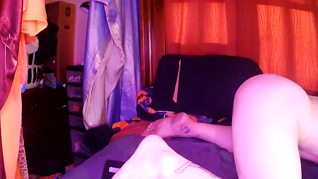 Snapshot of RivslRabbit chatting on 3, 2, 2026 RivslRabbit online show from 3, 2, 2026