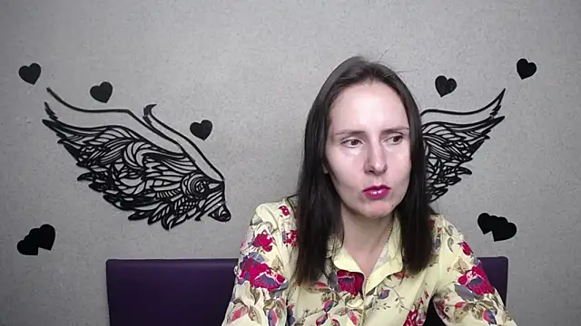 KarinaSwann online show from 25, 9, 2025