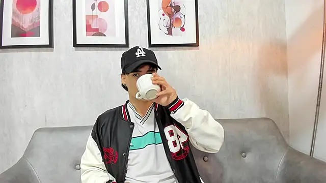 BenitoSaenz online show from 6, 1, 2026