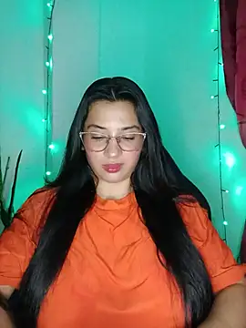VALENTINA ROUSE  online show from 3, 6, 2026