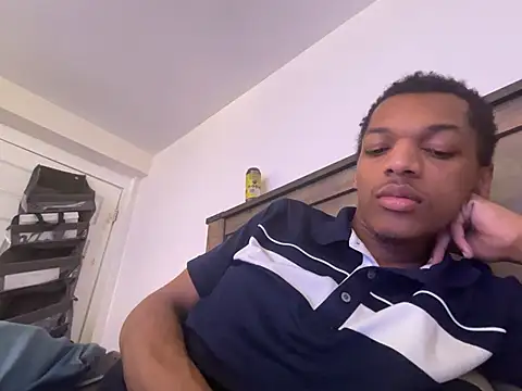 Snapshot of zeeeky_33deep chatting on 8, 7, 2026 zeeeky 33deep online show from 8, 7, 2026