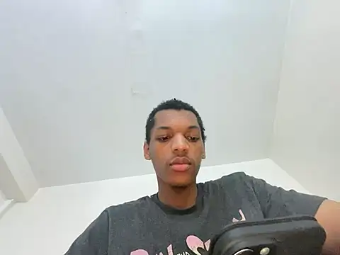 Snapshot of zeeeky_33deep chatting on 9, 7, 2026 zeeeky 33deep online show from 9, 7, 2026