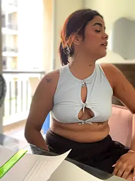 Kaily Sweet16 online show from 28, 9, 2025