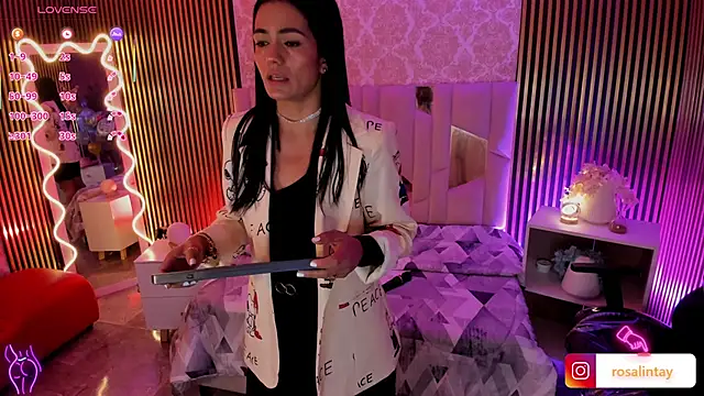 Rosalind tay online show from 16, 10, 2025