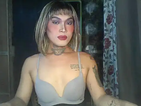 kimmy slut online show from 26, 11, 2025