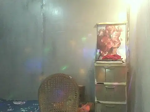 kimmy slut online show from 9, 1, 2026