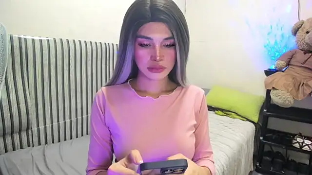 Ms Monica online show from 17, 12, 2025