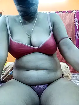 Hotpuja25 online show from 13, 9, 2025