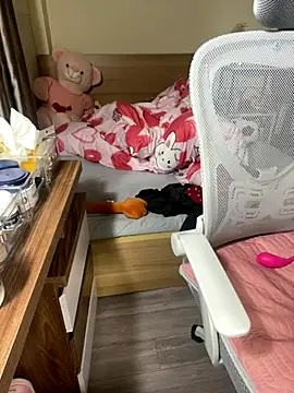 Mina048 online show from 18, 11, 2025