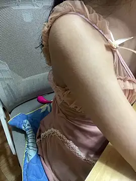 Snapshot of Mina048 chatting on 15, 4, 2026 Mina048 online show from 15, 4, 2026