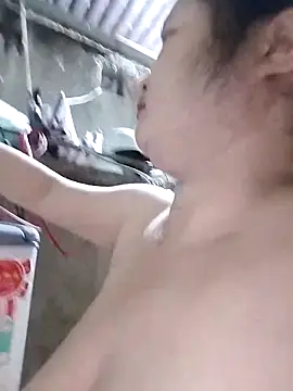 Snapshot of BigBoobs186 chatting on 16, 10, 2025 BigBoobs186 online show from 16, 10, 2025