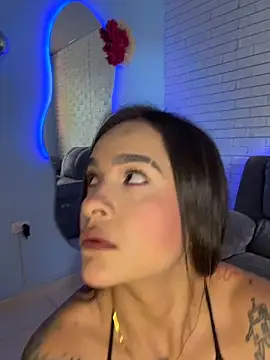 Im Fernanda online show from 10, 11, 2025