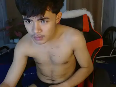 YourNaughtyTwink 69 online show from 28, 4, 2026