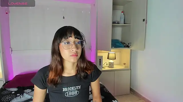 CamiGox online show from 10, 10, 2025