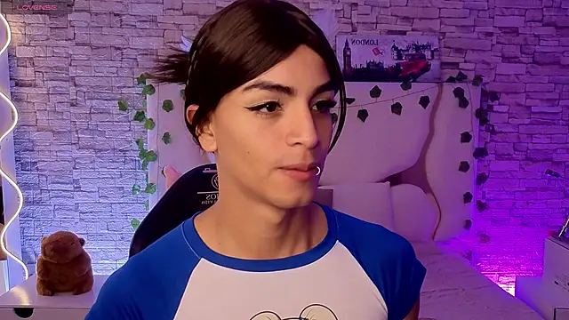 LIHIAN TAY online show from 27, 2, 2026