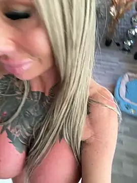 dutchbarbie online show from 19, 4, 2026