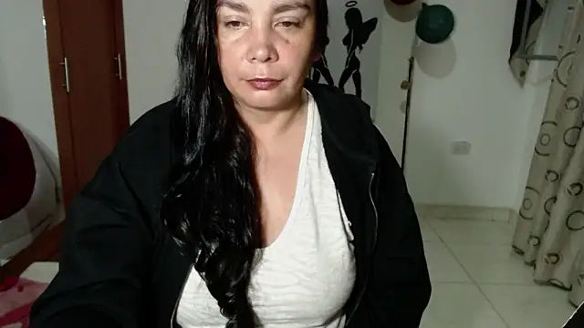 Vivian milf paint online show from 3, 10, 2025
