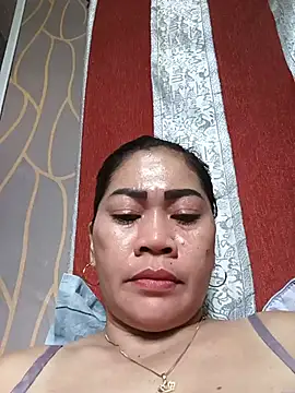 Snapshot of sexybitch_02 chatting on 2, 7, 2026 sexybitch 02 online show from 2, 7, 2026